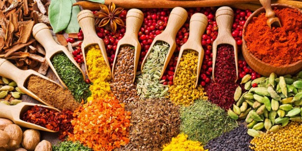 Foto - Diyetisyen tavsiyesi en faydalı 5 baharat: Baharat çeşitleri ve zerdeçal faydaları