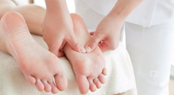 Foto - Diz ağrıları için 2 adet havuç rendeleyin...