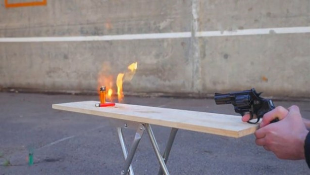 Foto - Dizdiği çakmaklara ateş etti! İşte sonuç...