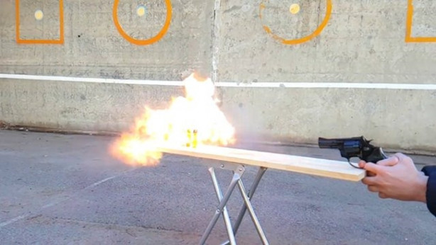 Foto - Dizdiği çakmaklara ateş etti! İşte sonuç...