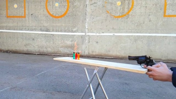 Foto - Dizdiği çakmaklara ateş etti! İşte sonuç...