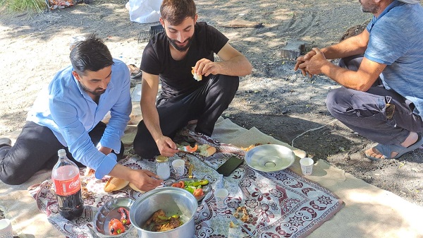 Foto - Doğa harikası gölün içler acısı hali