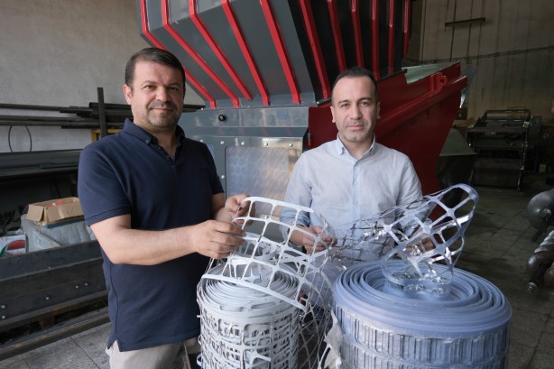 Foto - Doğada çözünemeyen ambalaj atıklarını ekonomiye kazandıracak proje