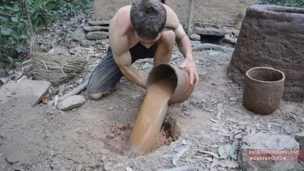 Foto - Doğadaki malzemelerden öyle bir şey yaptı ki!