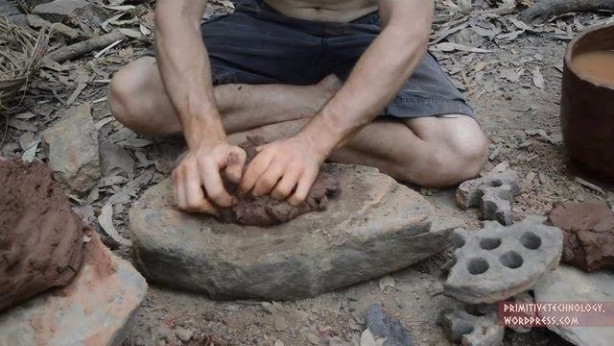 Foto - Doğadaki malzemelerden öyle bir şey yaptı ki!