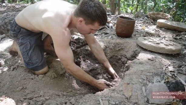 Foto - Doğadaki malzemelerden öyle bir şey yaptı ki!