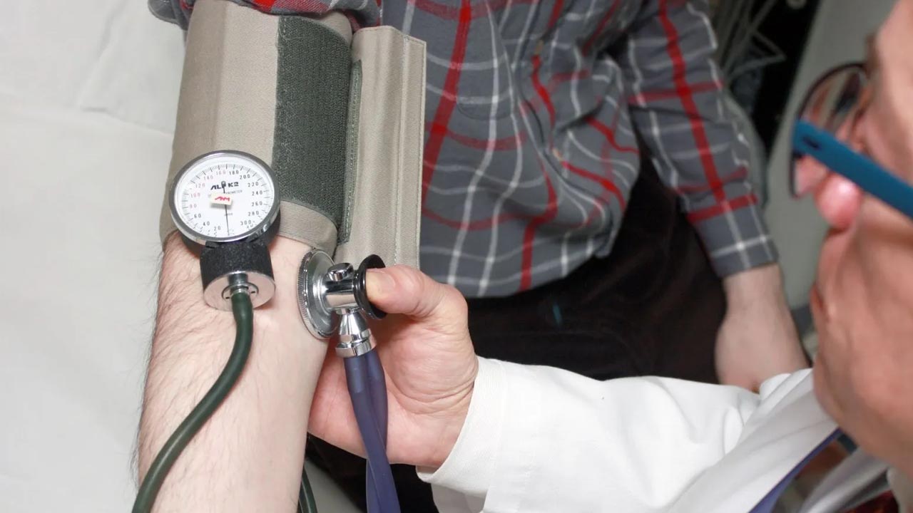 Foto - Doğal antibiyotik diyorduk ama…! Yemeğe sarımsak ekleyenler bir kez daha düşünün