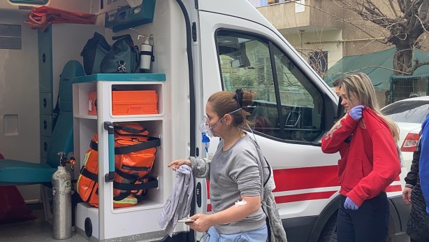 Foto - Doğal gaz bomba gibi patladı! Ortalık savaş alanına döndü