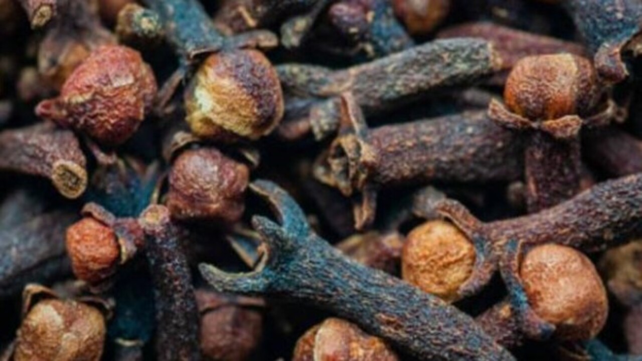 Foto - Doğal ve sağlıklı! İşte saçların dökülmesini engelleyen mucize karışım