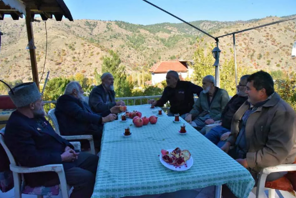 Foto - Doğal yaşama döndüler! O ilimizde 'Emekliler köyü' kuruldu