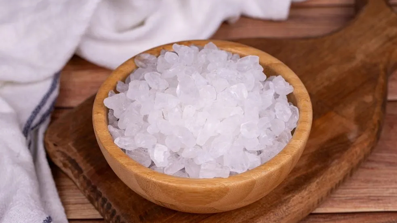 Foto - Doğal yoldan kurtulabilirsiniz! İşte ütü kirecini tamamen ortadan kaldıran yöntem