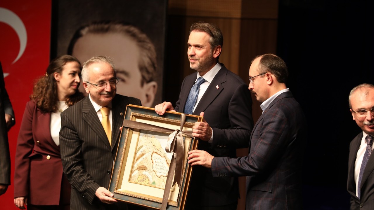 Foto - Doğalgaz ve elektrikte yeni dönem başlıyor! Yeni model kamuoyuyla paylaşıldı