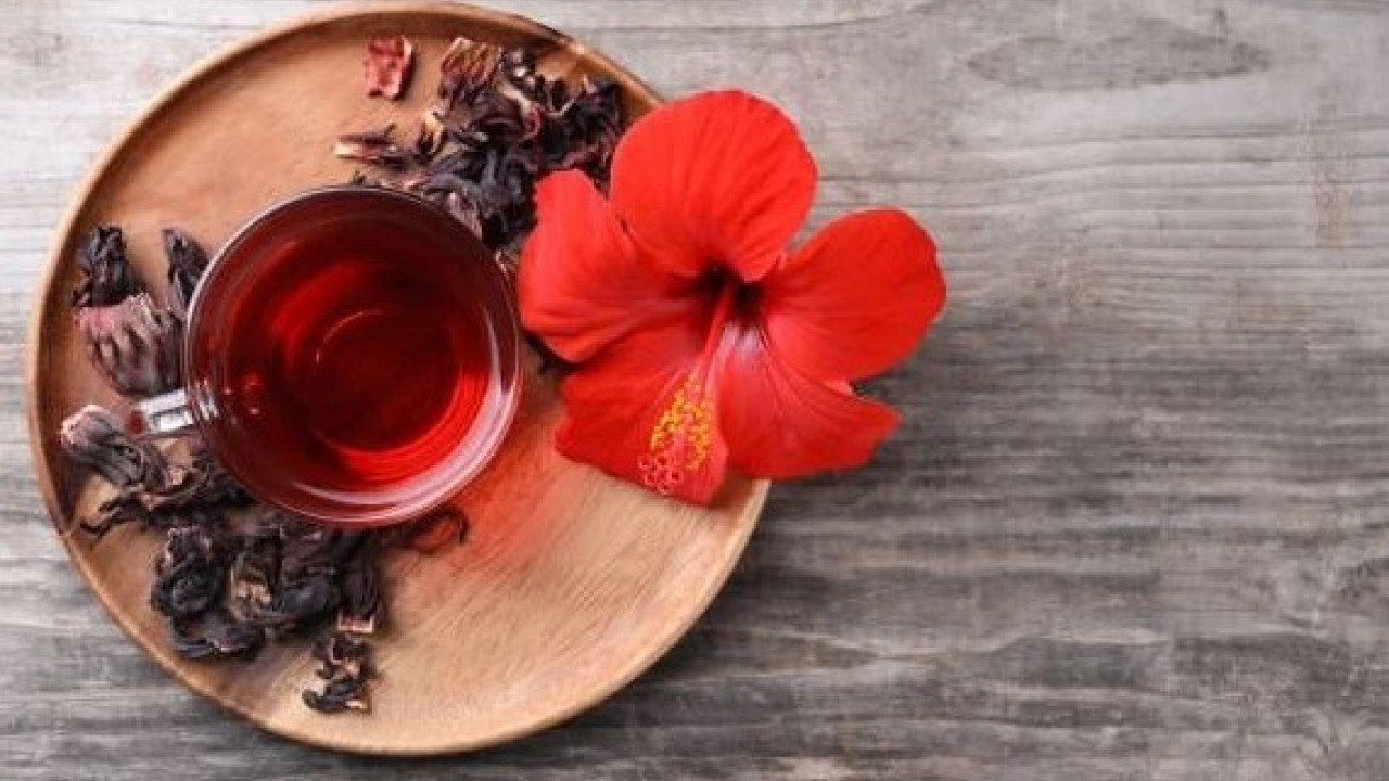 Foto - Doğanın kırmızı şifası hibiskus çayının faydaları