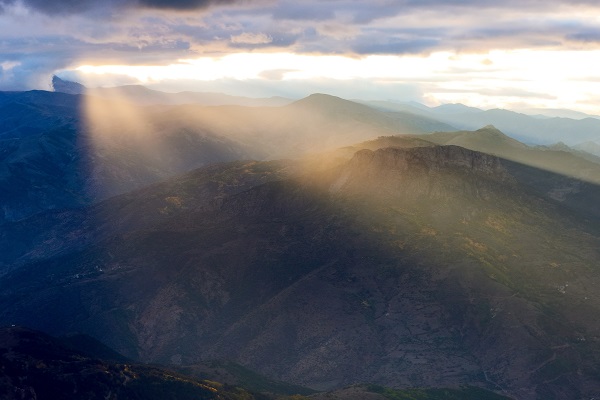 Foto - Doğaseverleri mest ediyor! Gümüş şehir artık 'altın' şehir