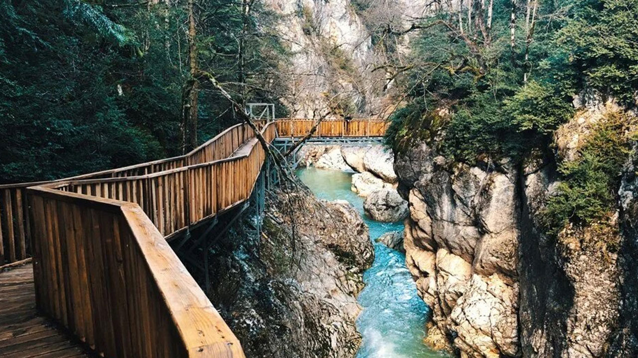 Foto - Doğayla tarihin el ele verdiği şehir: Bu yaz rotanı değiştir