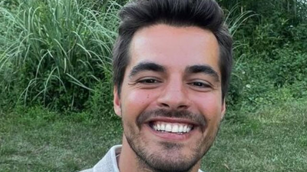 Doğrudan benden duyun diyerek açıkladı: Berk Atan’dan kahreden haber geldi… Ve korkulan oldu!