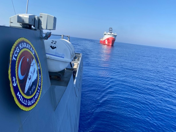 Foto - Doğu Akdeniz'de sıcak anlar! Türkiye korumaya devam edecek