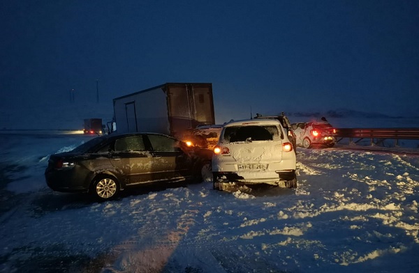 Foto - Doğu Anadolu kara teslim! 