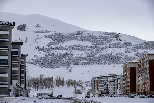 Foto - Doğu Anadolu’da kar ve soğuk hava "kara kış"ı aratmıyor