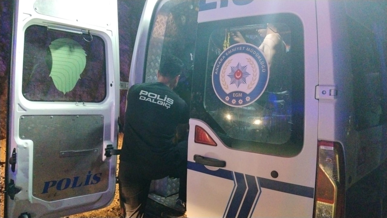 Foto - Doğum gününü kutladıktan sonra girdiği gölette can verdi!