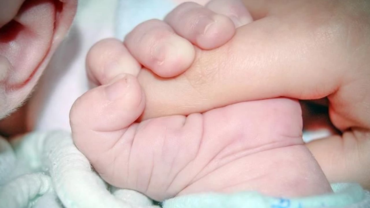 Doğum izinlerinde yeni düzenleme! Anne ve baba adayları bu habere dikkat