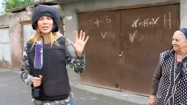 Foto - Doğuş'un eşi cephe hattında! Eşi ve çocuklarını bırakıp Karabağ'a gitti