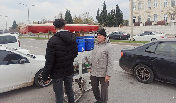 Foto - Doktor 'yürüyüş yap' dedi o tatlıcı oldu!