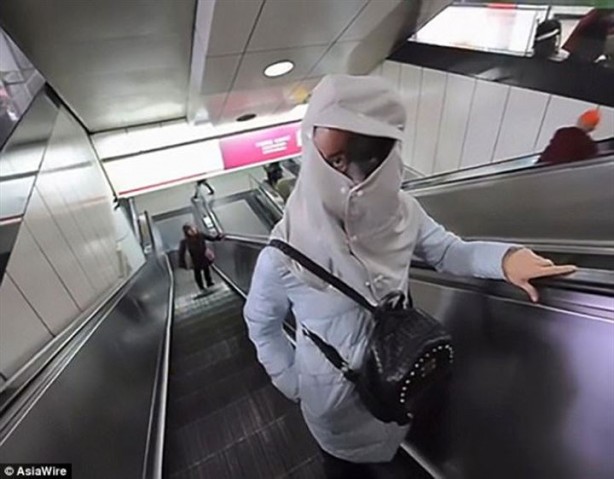 Foto - Doktorlar genç kızı bu hale getirdi