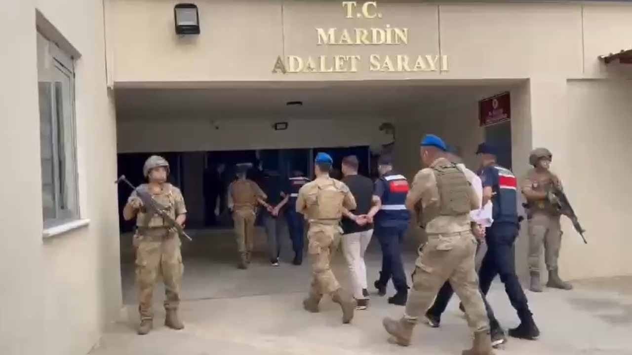 Foto - Dolandırıcılık çetesine operasyon: 8 gözaltı! Çakma başsavcılar kıskıvrak yakalandı