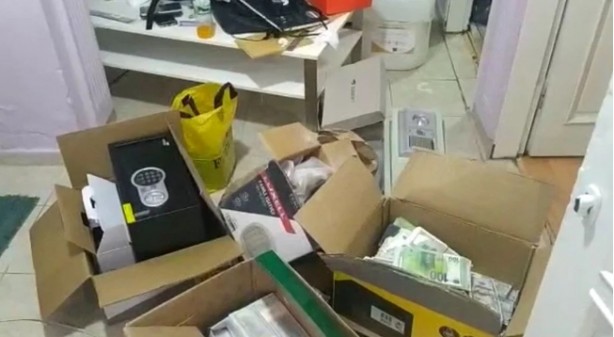 Foto - Dolandırıcılıkta seviye atladılar! Solüsyon yalanı ile 35 bin avro dolandırıldı