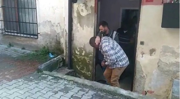 Foto - Dolandırıcılıkta seviye atladılar! Solüsyon yalanı ile 35 bin avro dolandırıldı