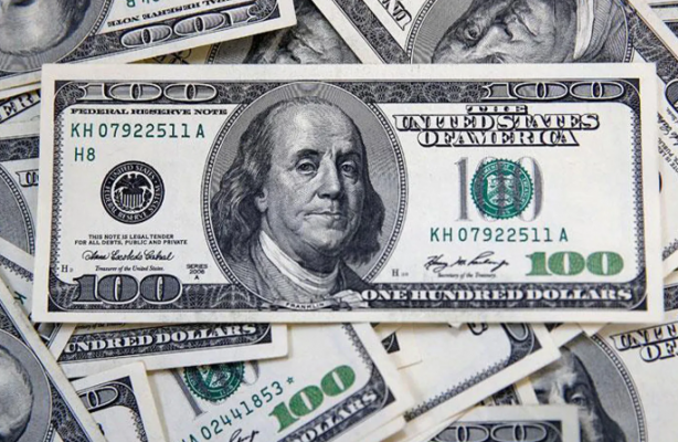 Foto - 'Dolar 10 lira olacak' tahmini henüz tutmayan isim sessizliğini bozdu! Tarihi çakılış için yeni tarih verdi