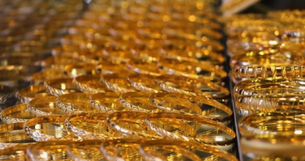 Foto - Dolar çıkışları gündem olan Necmettin Batırel son tahminini Türkiye'ye açıkladı: Altın o tarihte düşecek