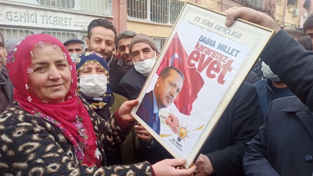 Foto - Dolar düşünce bir şehir sokağa döküldü! Bakın ne yaptılar