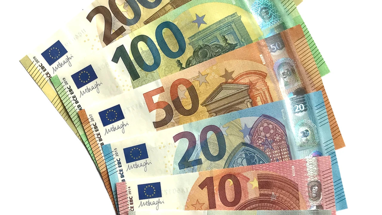 Foto - Dolar eridi, euro şahlandı!