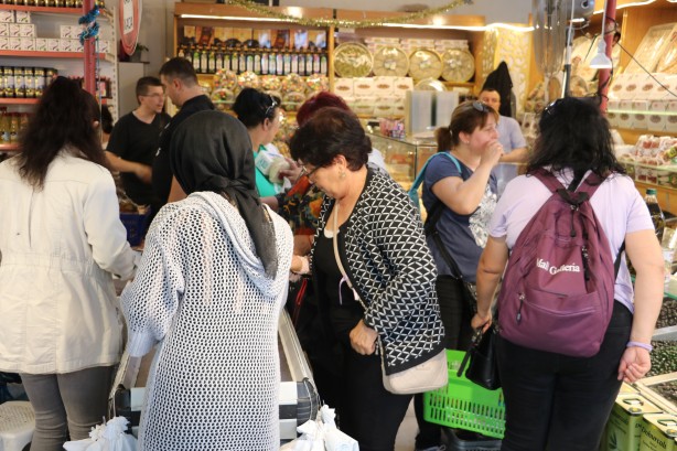 Foto - Dolar kurundaki artış onlara yaradı! Bagajları doldurup doldurup gidiyorlar
