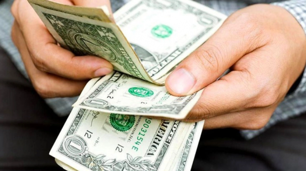 Foto - Dolar sahipleri fena ters köşe olacak! Ünlü bankadan dolar için inanılmaz tahmin az önce geldi