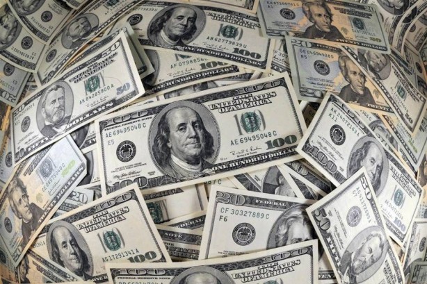 Foto - Dolar sahipleri soğuk terler dökecek! En yetkili isim açıkladı! Resmen kaldırılıyor