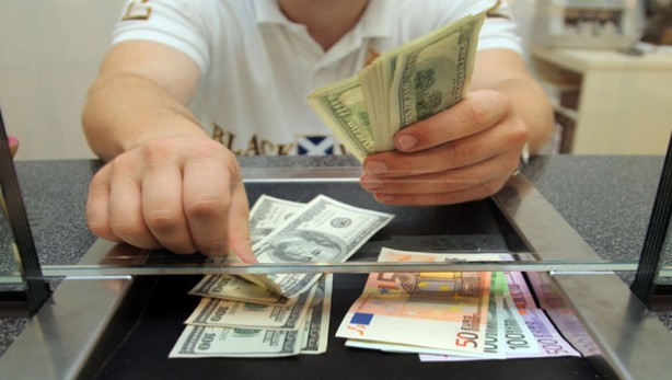 Foto - Dolar ve altın fırlarken ekonomist Tunç Şatıroğlu'nu çıldırtan soru! "İnsanın burnundan getirmeyin"