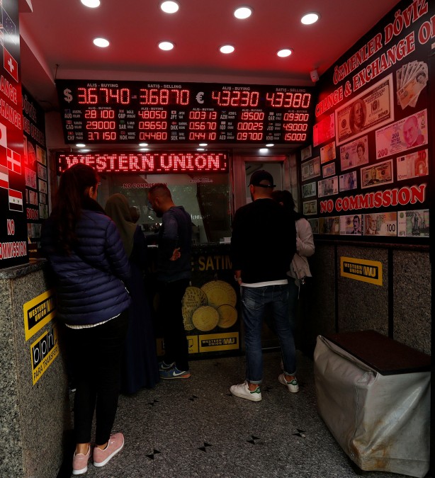 Foto - Dolar ve altın fırlarken ekonomist Tunç Şatıroğlu'nu çıldırtan soru! "İnsanın burnundan getirmeyin"