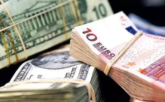 Foto - Dolar ve Euro artınca Türkiye'ye akın ettiler! Arabaların bagajlarını doldurup doldurup gidiyorlar