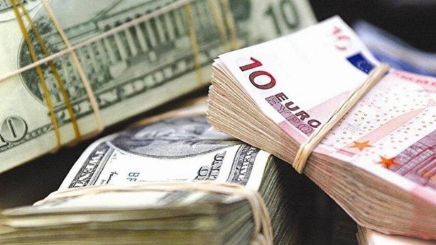 Foto - Dolarda "50 lira" şaşkınlığı! Görenler hemen döviz bürolarına koşmaya başladı 