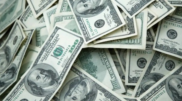 Doları olanların tansiyonu çıkacak! 7 banka son dolar kuru tahminini Türkiye'ye duyurdu