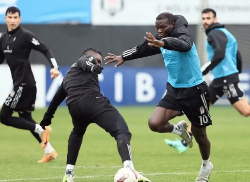 Foto - Dolmabahçe'de kritik derbi: İşte muhtemel 11'ler: Kadro'da ciddi eksik...