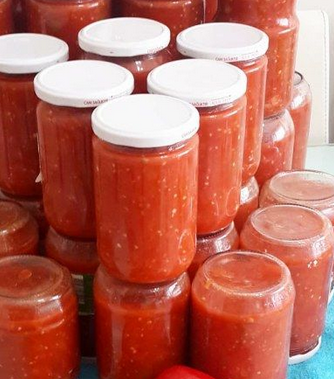 Foto - Domates yiyenler, evinde domates konservesi yapmak isteyenler için: tuz ve yağ koyulur mu? Tüyo buymuş