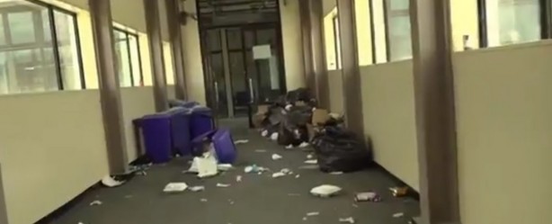 Foto - 'Domuz' yattığı yerden belli olur! ABD askerleri havalimanını bu halde bıraktı