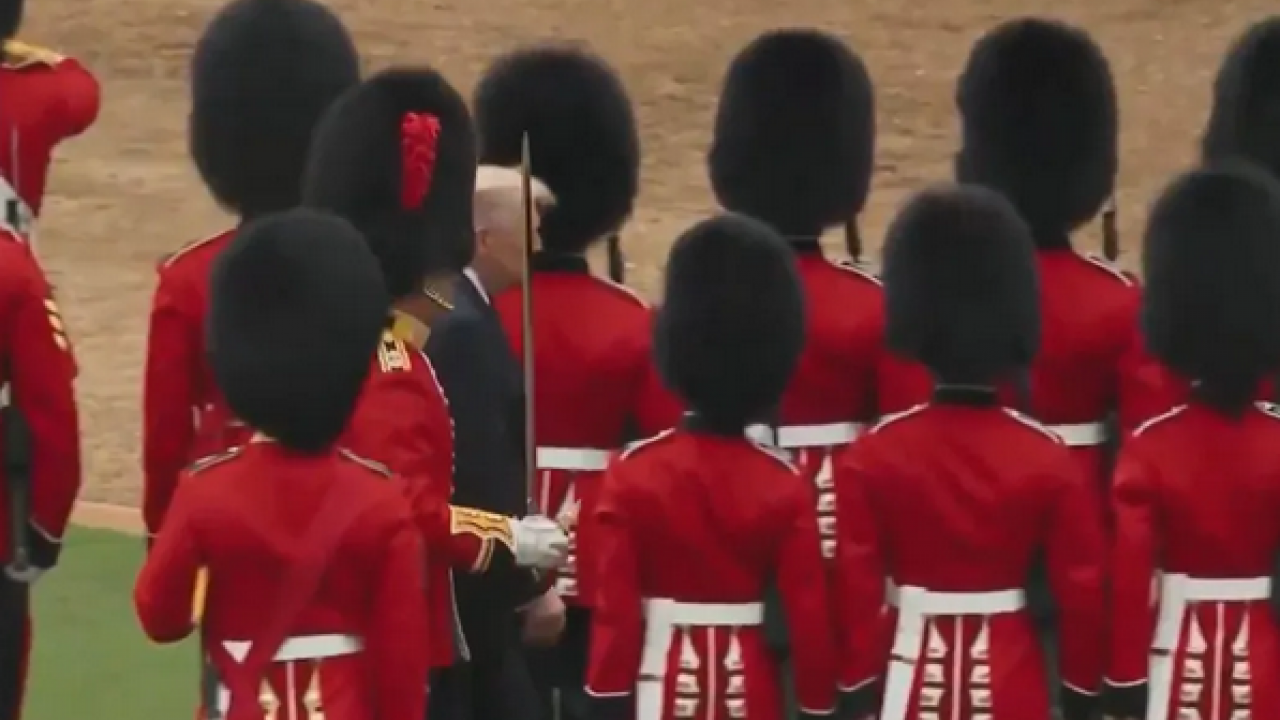 Donald Trump, İngiltere Kralı Charles'ın önüne geçti! Dünya bunu konuşuyor...