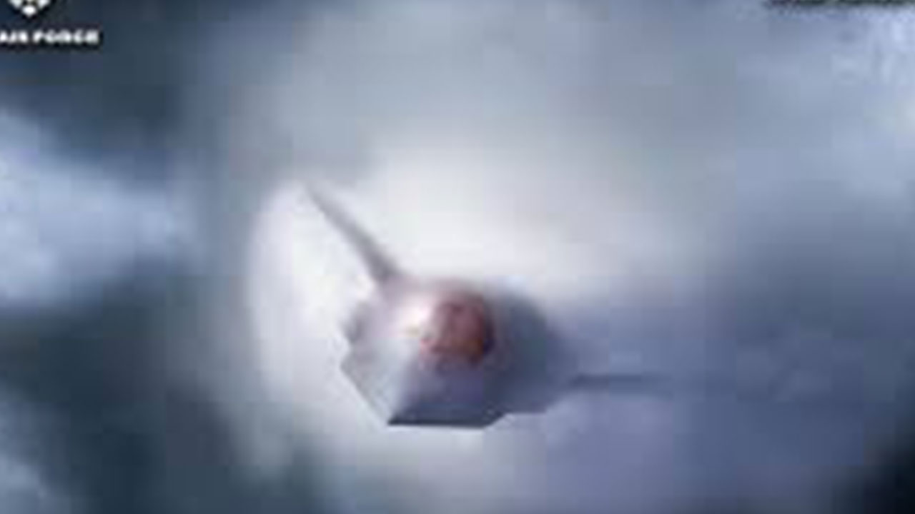 Foto - Donald Trump'a Bayraktar Kızılelma şoku! 'Başka hiçbir uçak İHA'larla uçamaz'