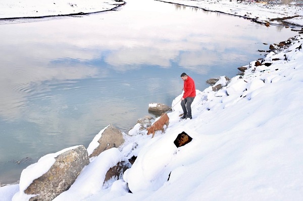 Foto - Donan nehirde balık avı