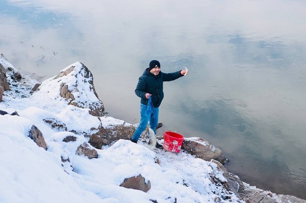 Foto - Donan nehirde balık avı
